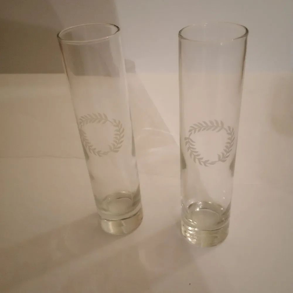 🆕🥛Tall Narrow Drinking Glasses Pair
